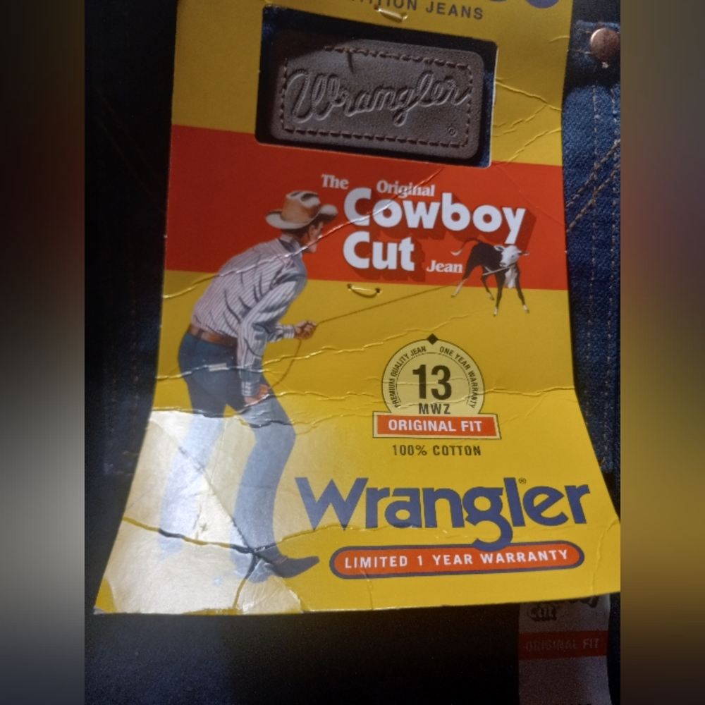 2 pairs of men's wranglers cowboy cut